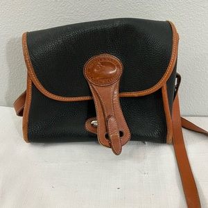 Dooney and Bourke medium Essex bag‎